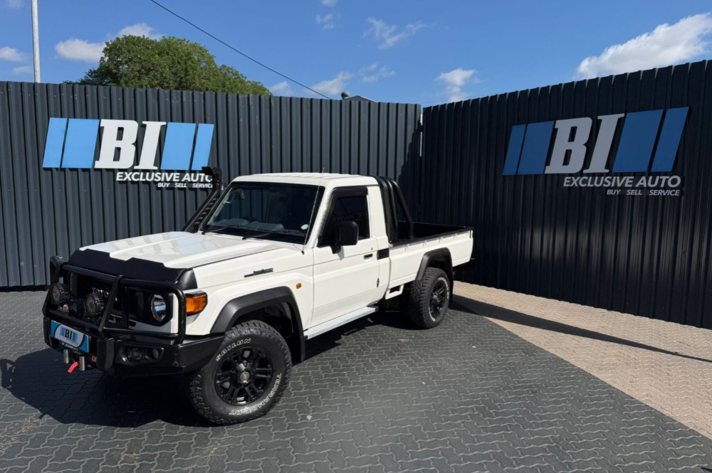 2024 Toyota Land Cruiser 4.5 V8 Single Cab